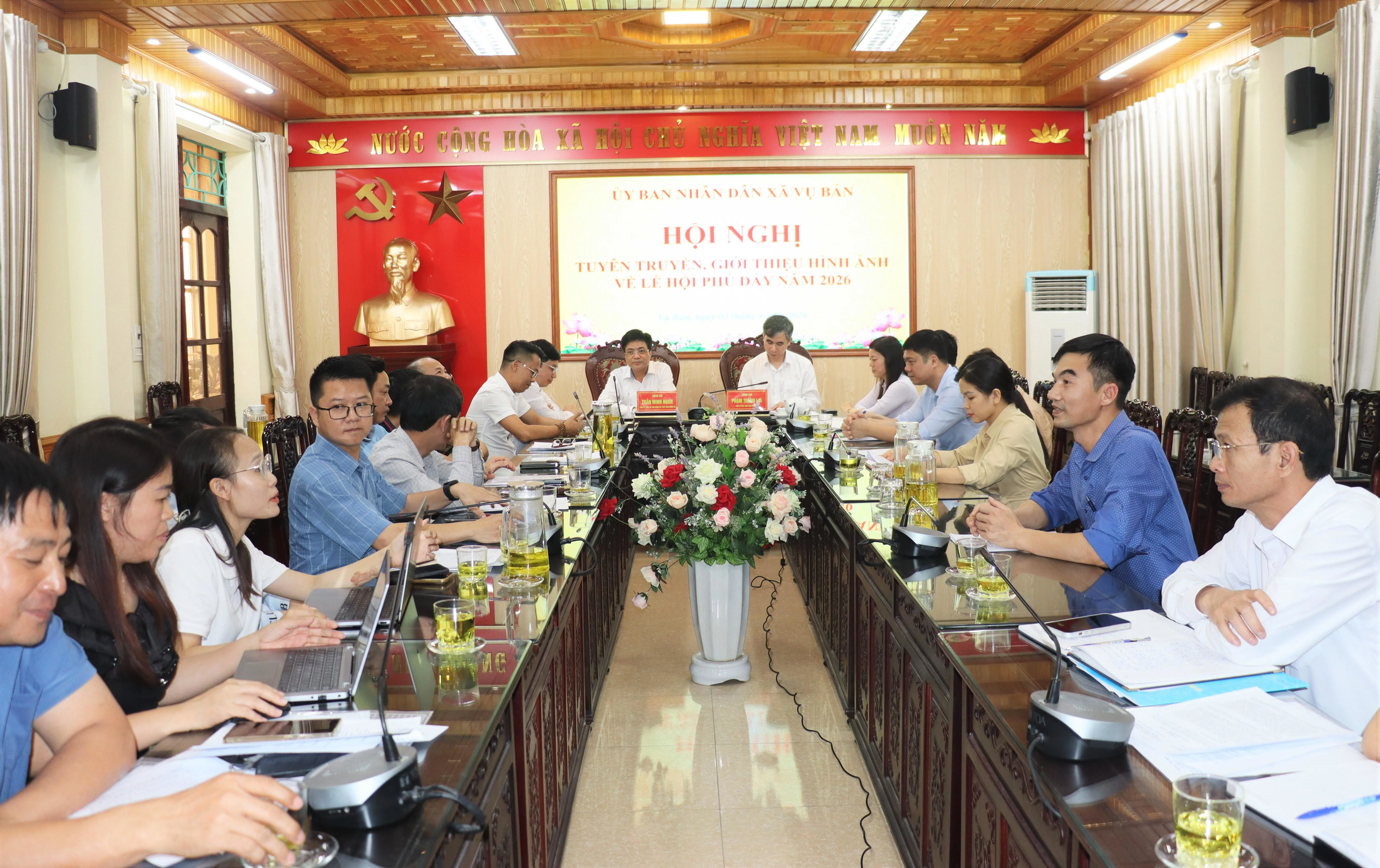 Xã Vụ Bản tổ chức hội nghị tuyên truyền, giới thiệu hình ảnh về Lễ hội Phủ Dầy