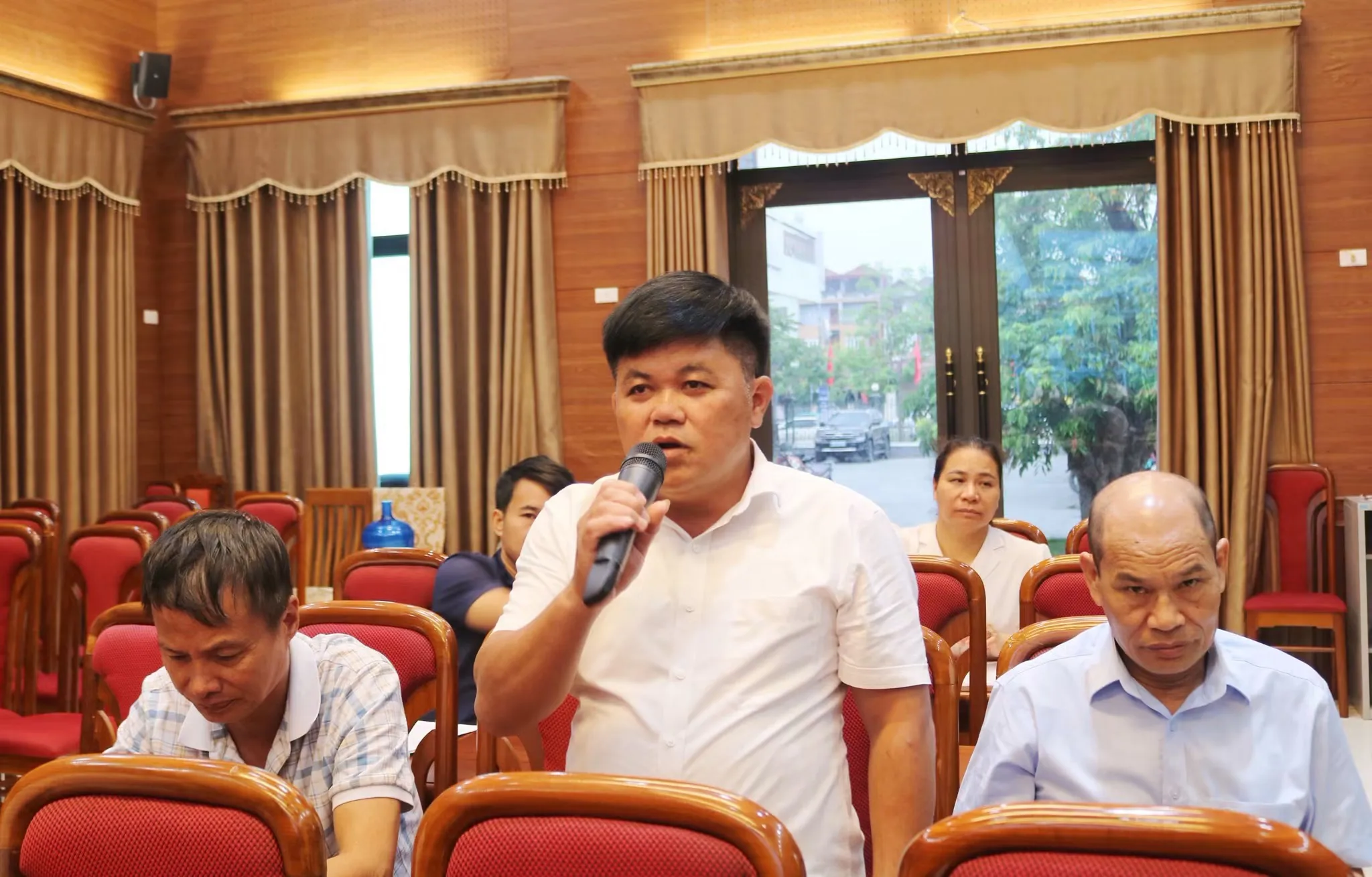 Cử tri Quốc Oai kiến nghị nhiều vấn đề dân sinh trước kỳ họp giữa năm 2026 của HĐND thành phố Hà Nội