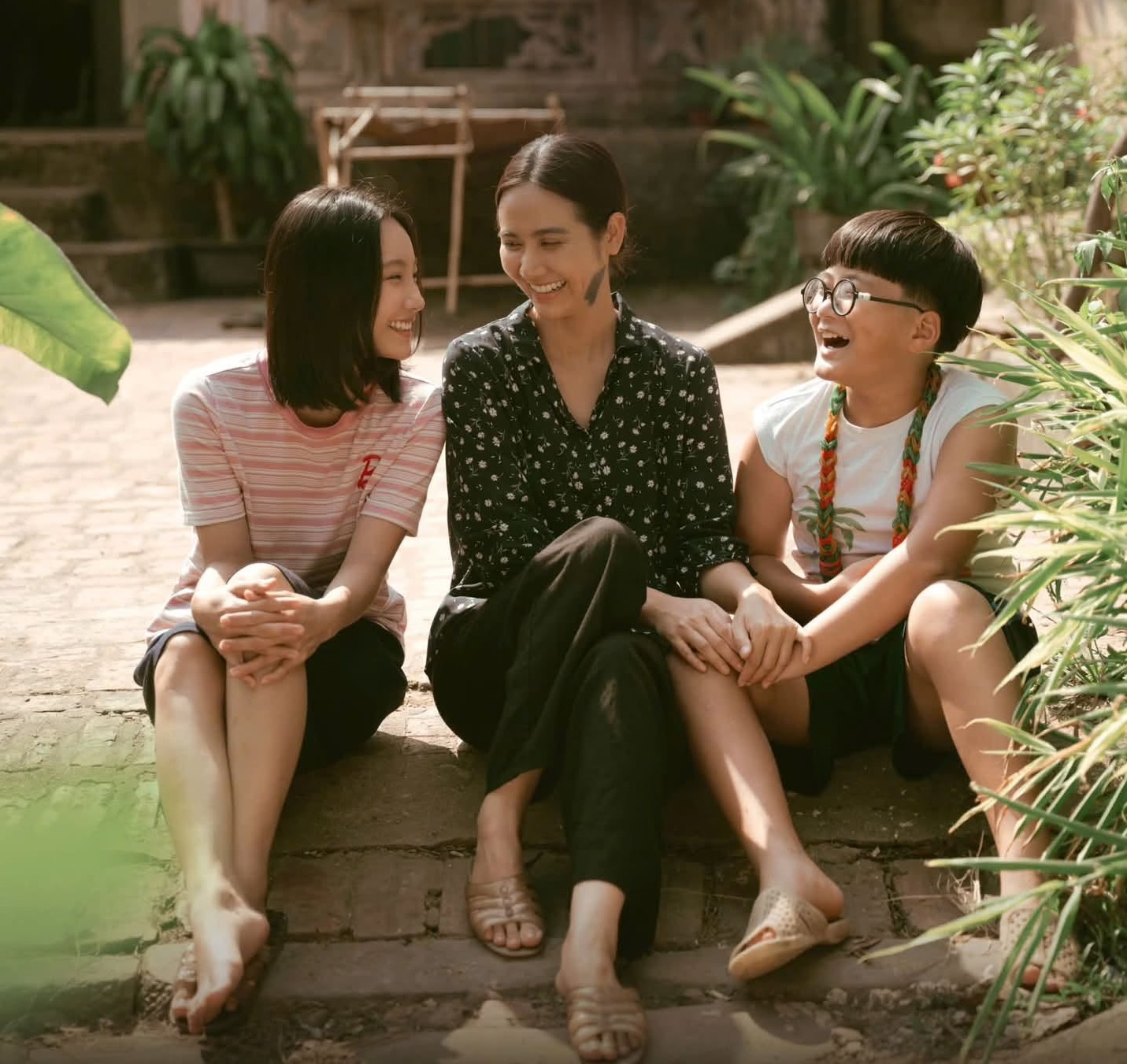 Huyền Lizzie từng lo sợ không được nhận vai người vợ nghèo khổ bị bạo hành