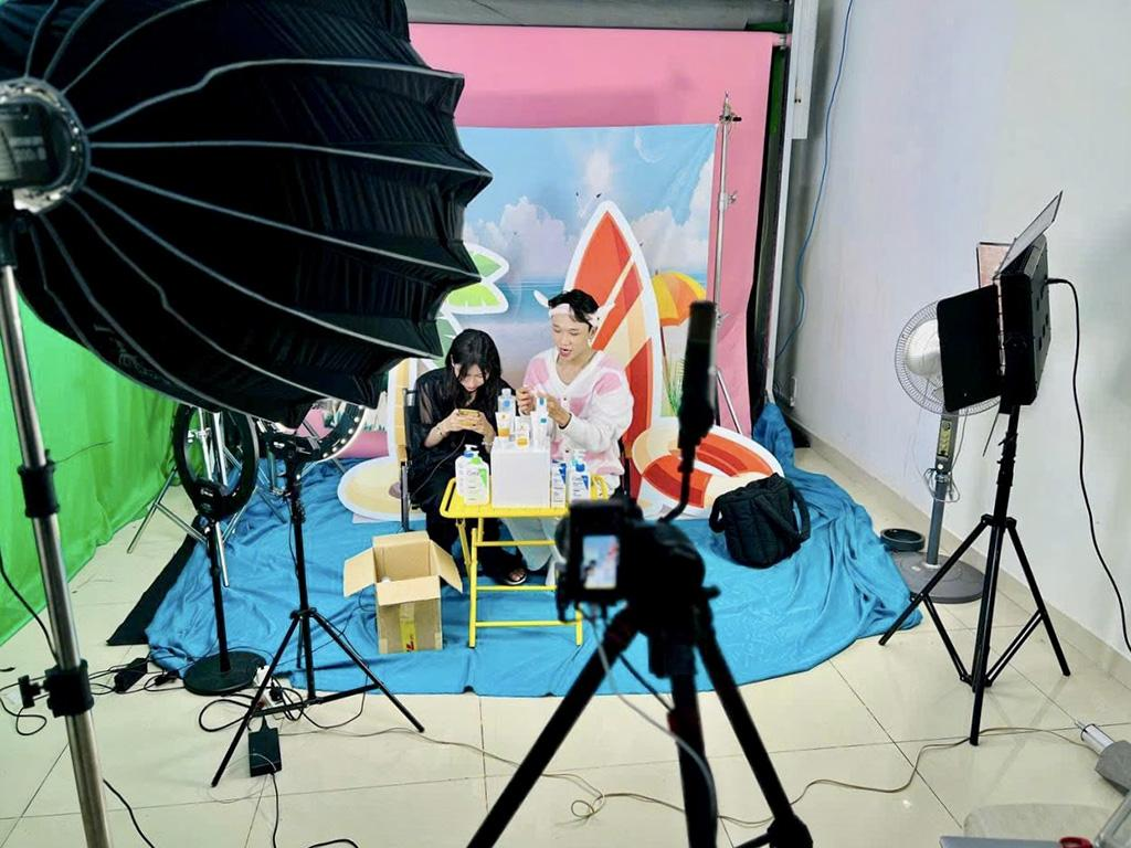 Sau thời livestream chốt đơn bằng niềm tin