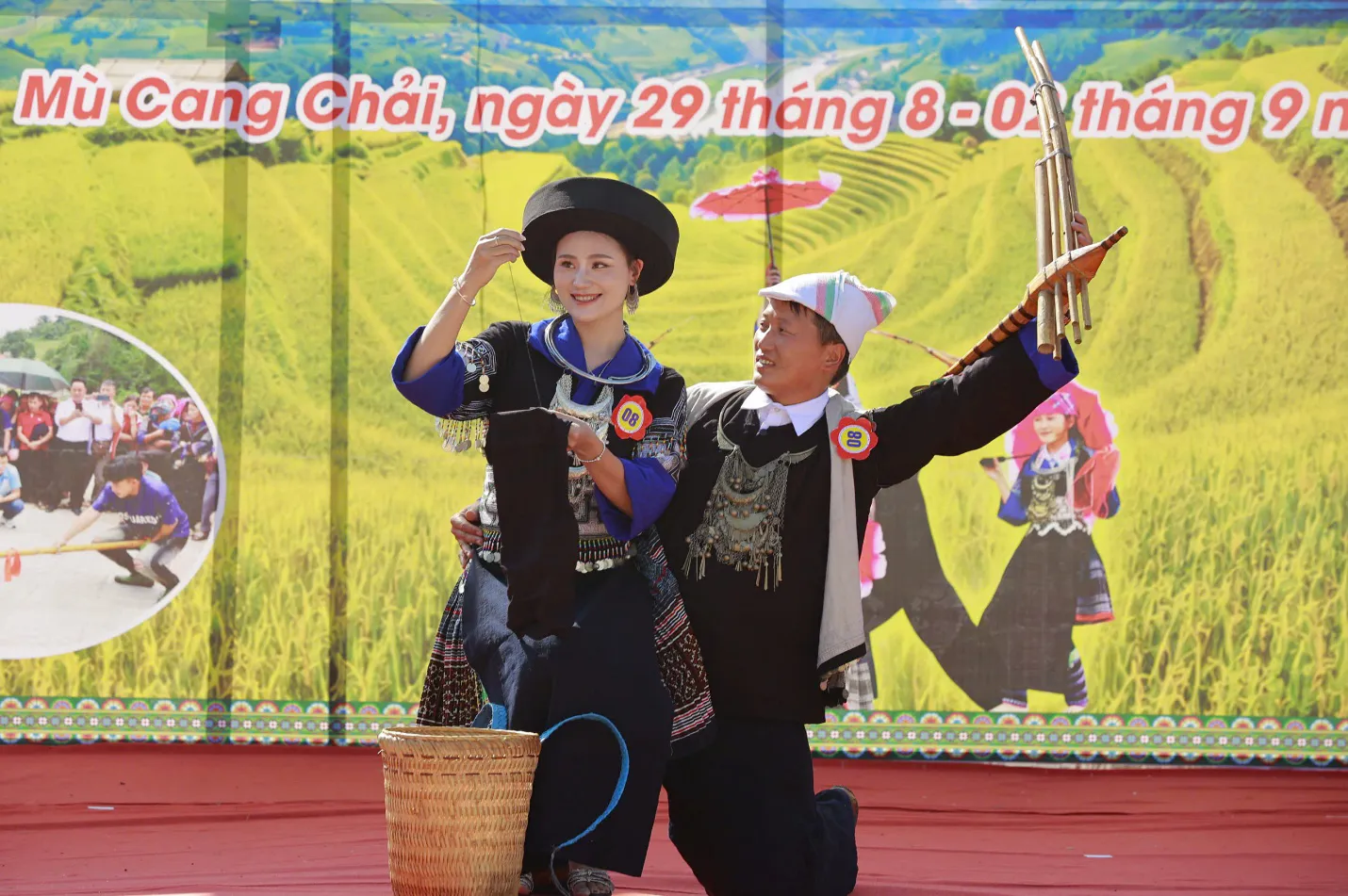 Nhân dân xã Mù Cang Chải rộn ràng đón Quốc khánh 2/9