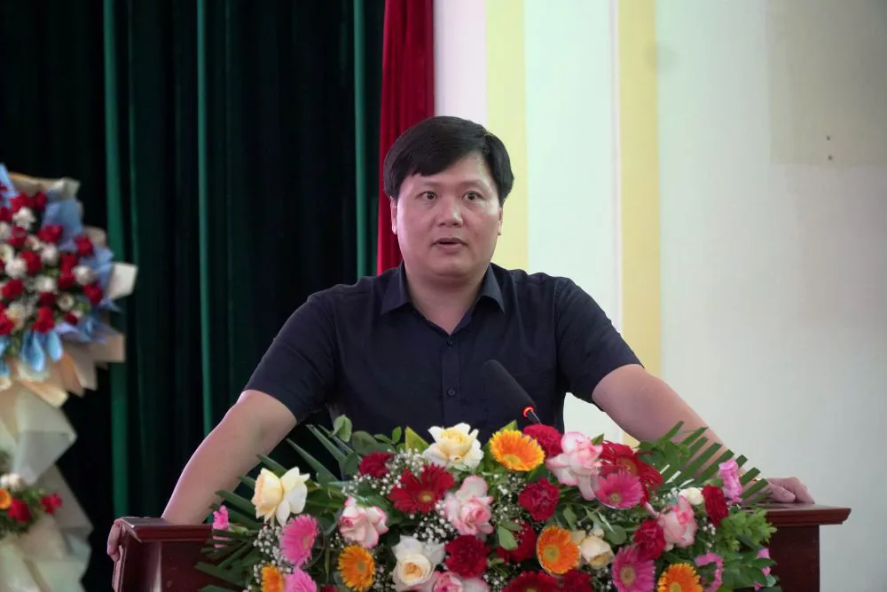 Xã Rạng Đông trao tặng 490 suất quà cho Thương binh và người có công với cách mạng