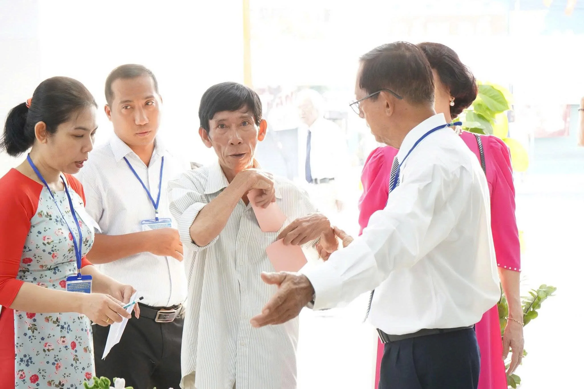 Ngày hội non sông tại xã Nhà Bè: 73 khu vực bỏ phiếu đồng loạt khai mạc