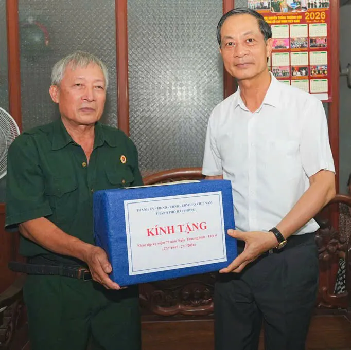 Phó Bí thư Thường trực Thành ủy Hải Phòng  tri ân gia đình có công với cách mạng 