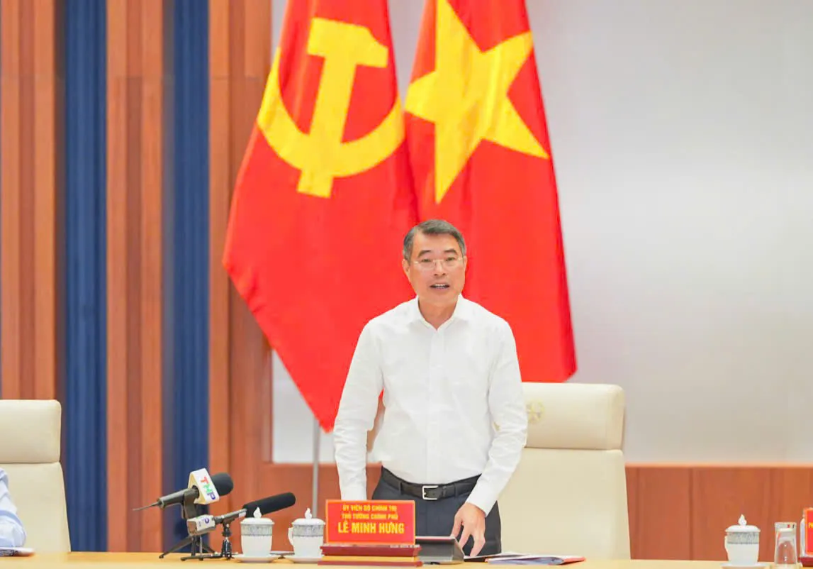 Thủ tướng Chính phủ làm việc tại Hải Phòng về phát triển nhà ở xã hội