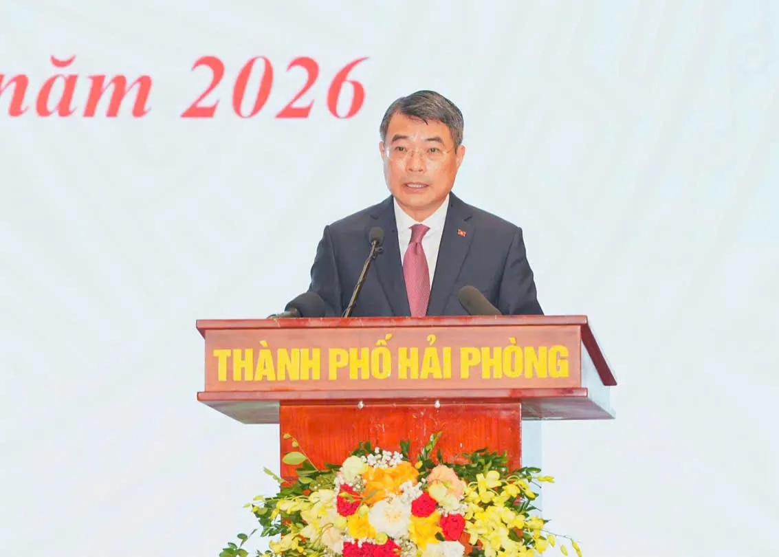 Thủ tướng Chính phủ trao Huy hiệu Đảng cho đảng viên Đảng bộ TP.Hải Phòng