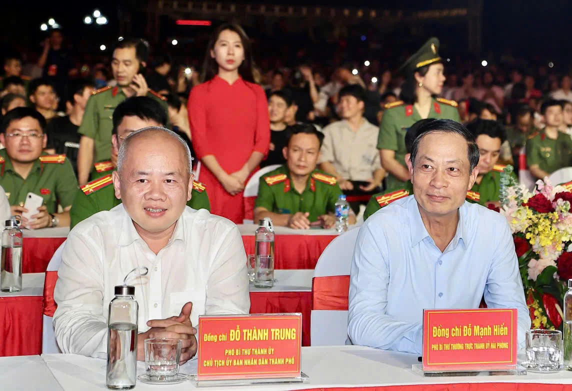 Sôi nổi đêm Gala “Tổ quốc bình yên - Hải Phòng rực sáng”