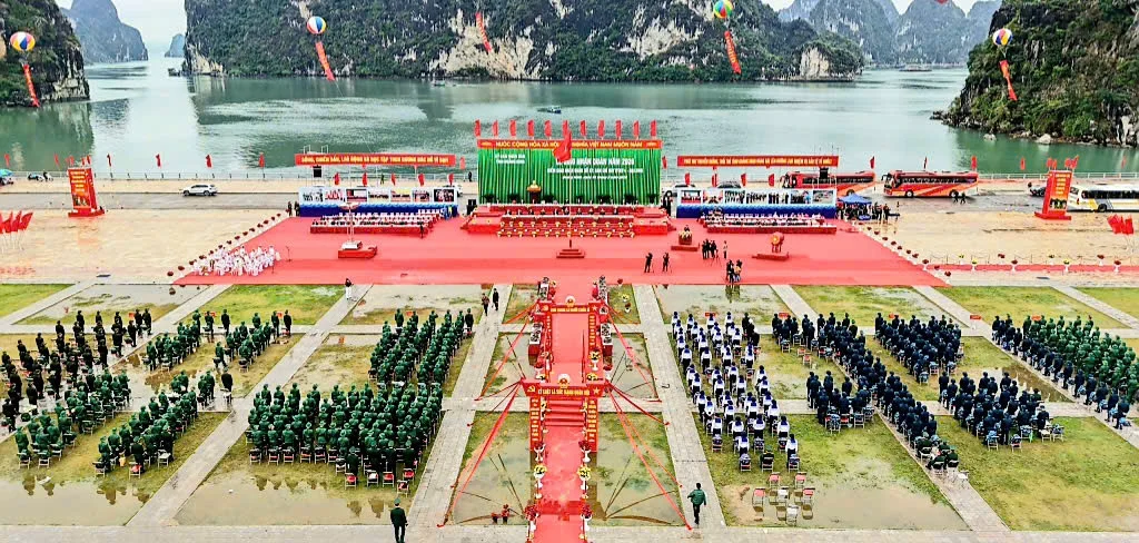 Quảng Ninh: Long trọng tổ chức Lễ tiễn bước thanh niên ưu tú lên đường bảo vệ Tổ Quốc