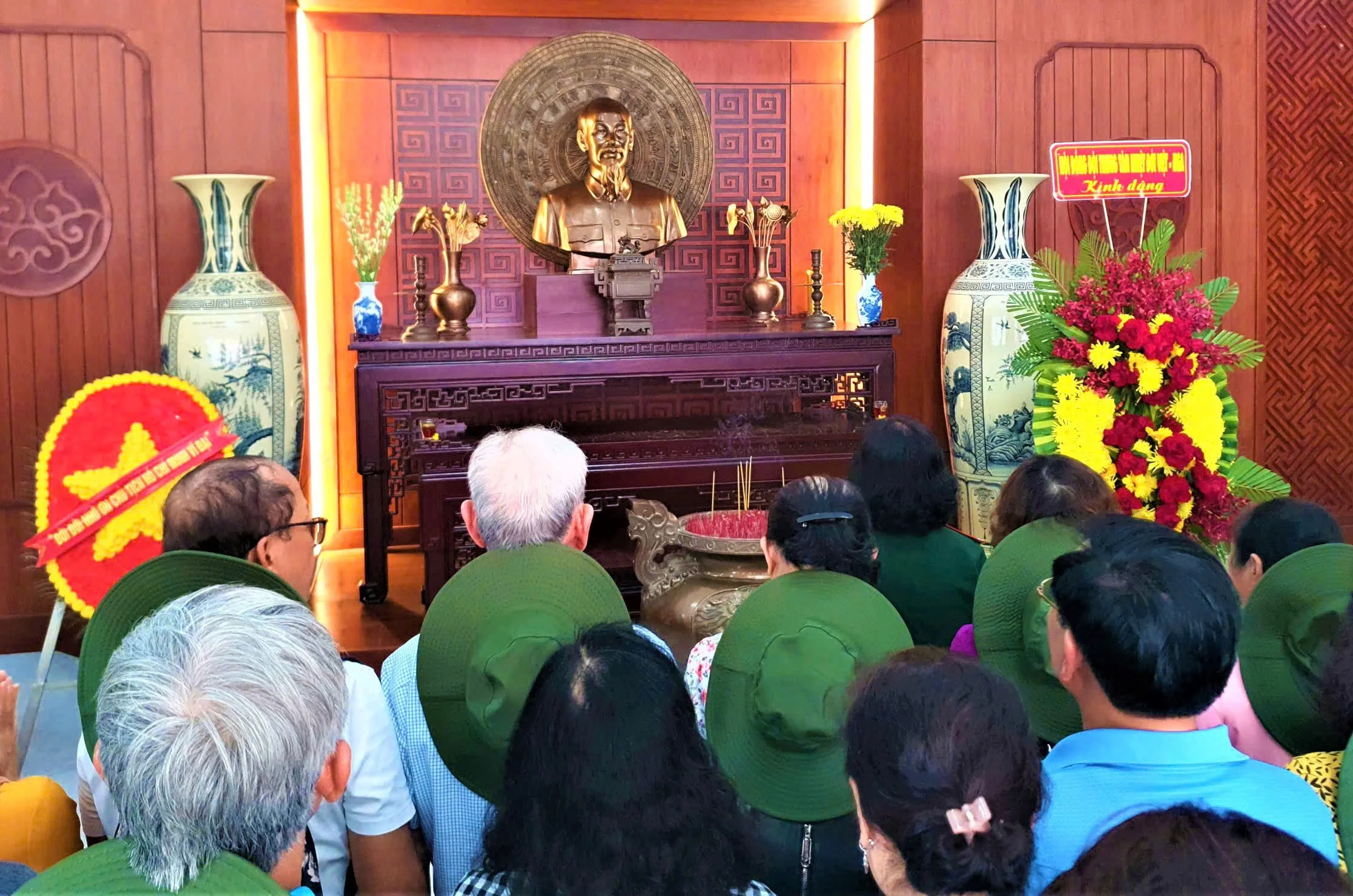 Trung tâm Nhiệt đới Việt - Nga gặp mặt truyền thống