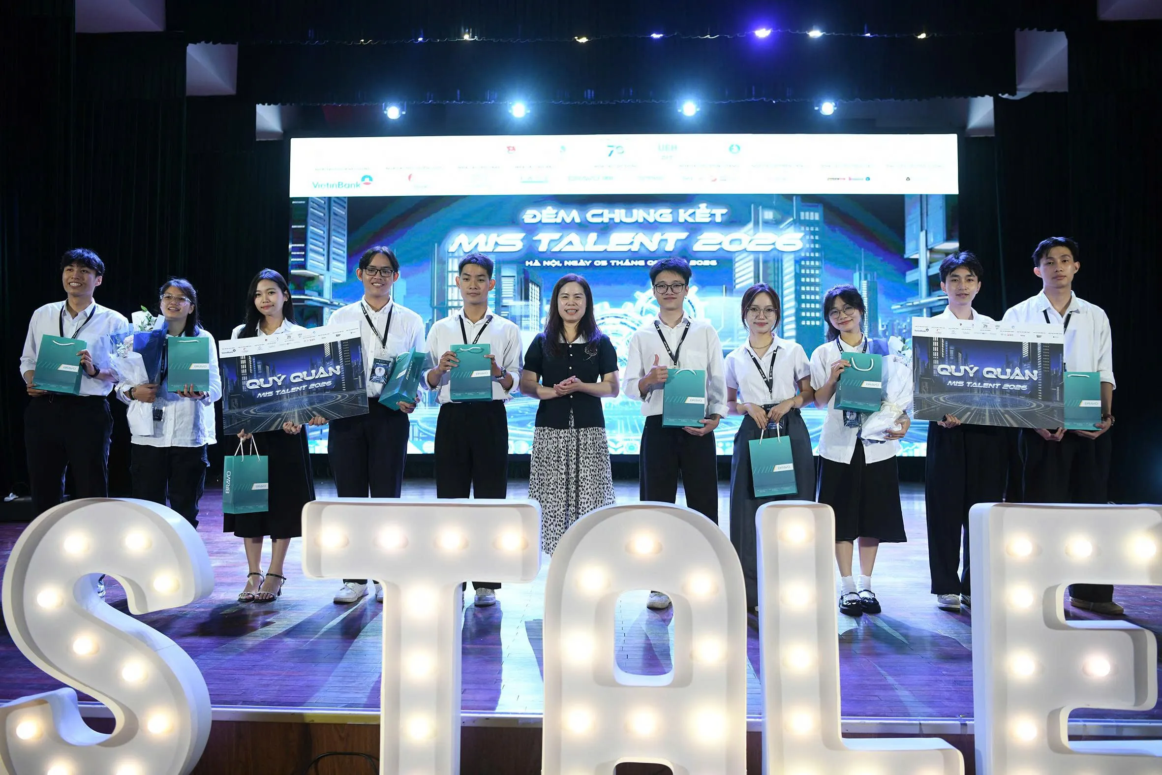 Sinh viên cả nước tranh tài thiết kế tác nhân AI tối ưu vận hành doanh nghiệp