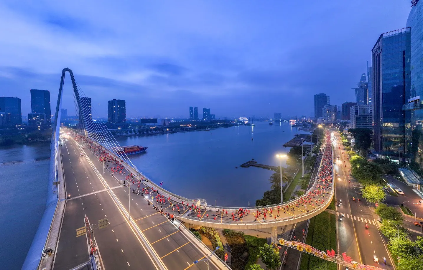 TP.HCM kết nối thể thao và du lịch qua giải marathon quốc tế